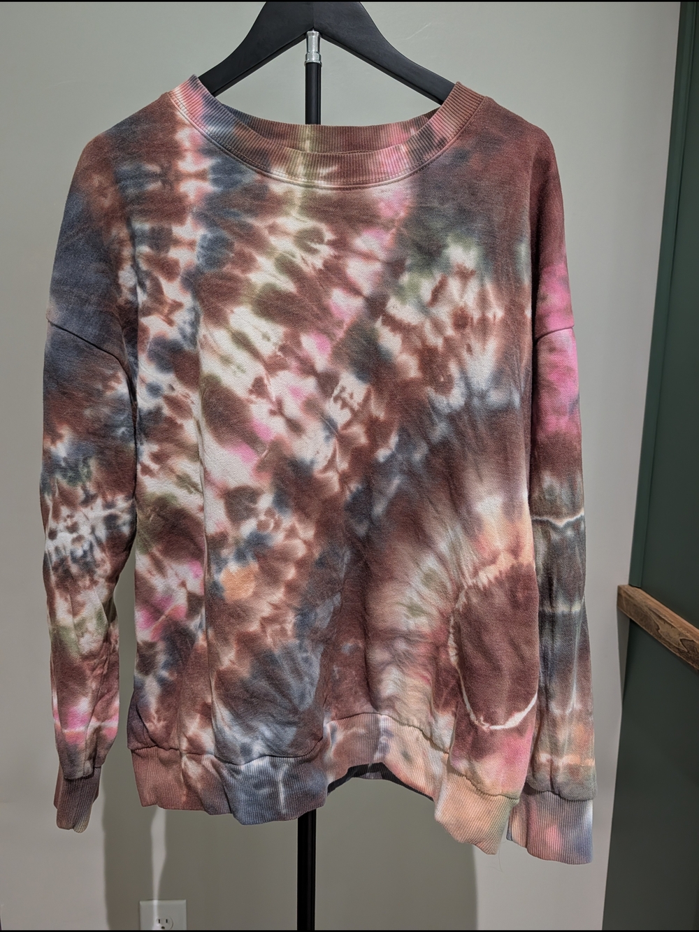 No Boundaries Pink, Blue, Green, Brown & Cream Tie-Dye  Lightweight Sweatshirt